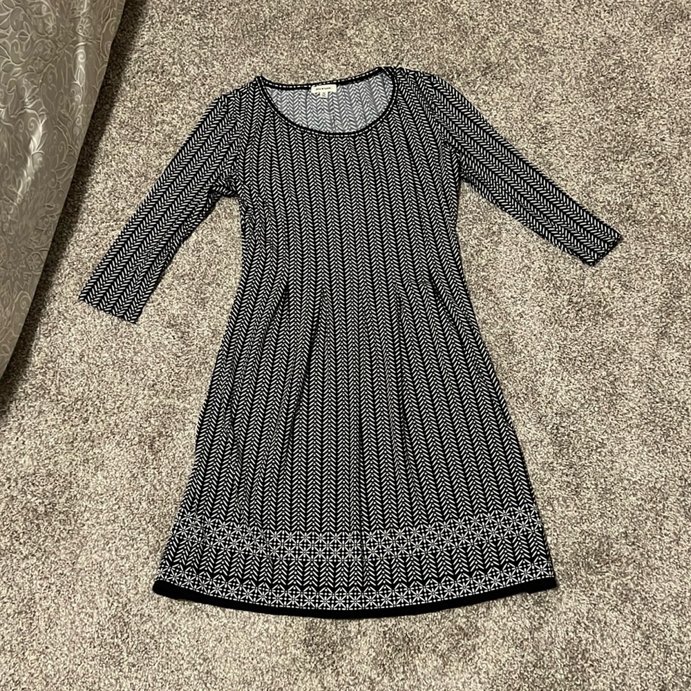 Max Studio Black/Geometric A-Line